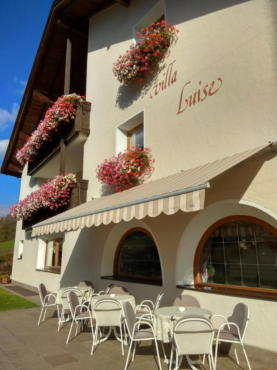 Villa Luise Ортизеи Экстерьер фото